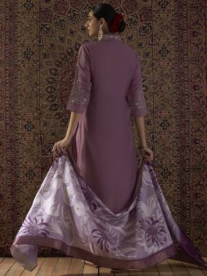 Lavender embroidered silk blend kurta trouser dupatta set 2
