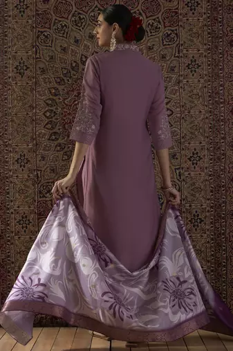 Lavender embroidered silk blend kurta trouser dupatta set