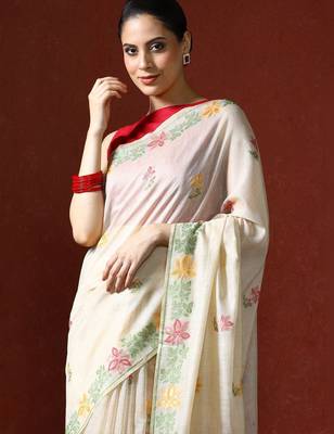 Cream woven design saree with blouse 2