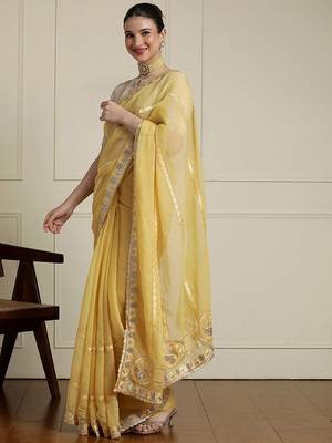Yellow zari saree with blouse 2