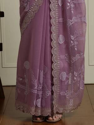 Purple ethnic motifs embroidered saree 5