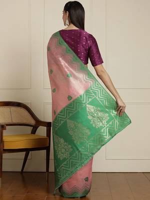 Pink woven design paithani saree 3