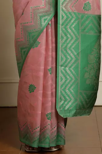 Pink woven design paithani saree