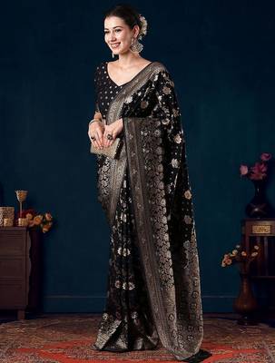 Black ethnic motifs woven design saree with unstitched blouse 2
