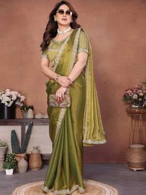 Green embellished saree with unstitched blouse 1