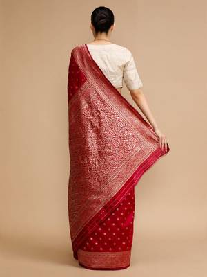 Red woven design banarasi saree with unstitched blouse 4