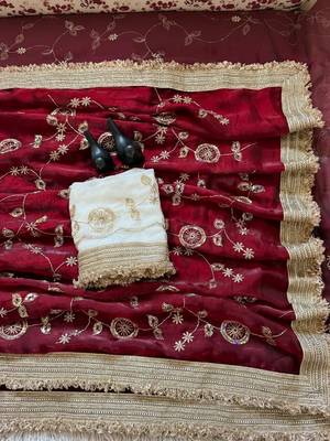 Maroon embellished embroidered satin saree 5