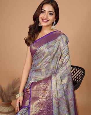 Violet zari woven design saree with unstitched blouse 5