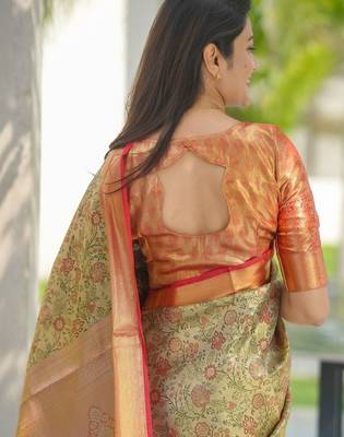 Green classic indian silk rich woven pallu design sarees 2