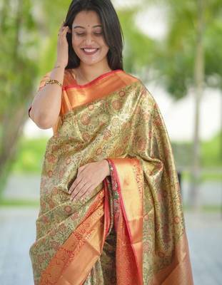 Green classic indian silk rich woven pallu design sarees 5