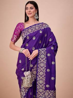 Navy blue ethnic motifs woven zari saree 5