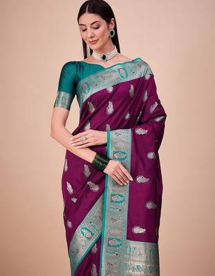 Magenta woven design baluchari silk saree with blouse piece 5