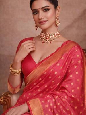 Pink woven design zari silk blend paithani saree 4