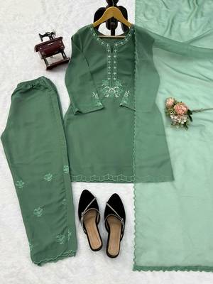 Green designer american silk blend palazzo suit set 4