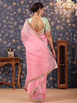 Pink embellished border saree 5