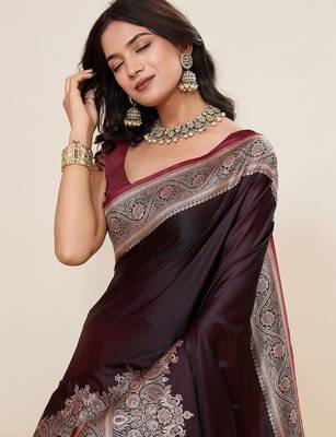 Purple woven design satin saree with unstitched blouse 2