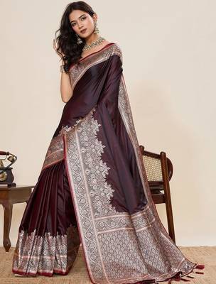 Purple woven design satin saree with unstitched blouse 3