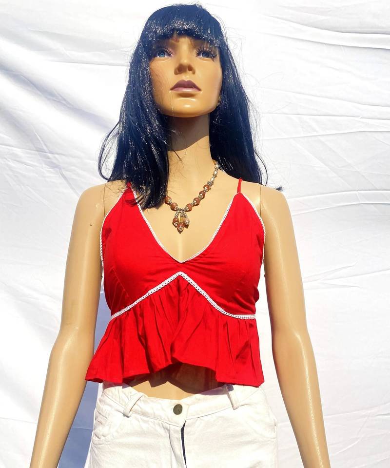 Red-chikan-lace-deep-v-neck-padded-cotton-top-kj0051