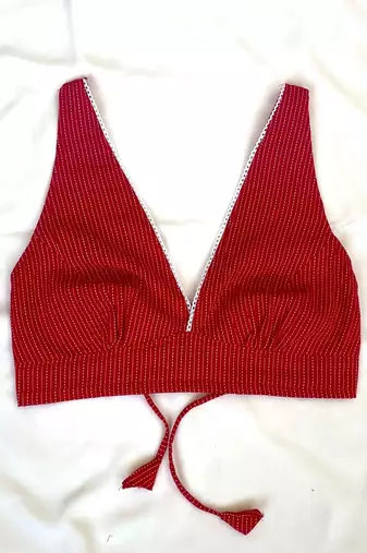 Red-deep-v-neck-cotton-kantha-bra-kj0092