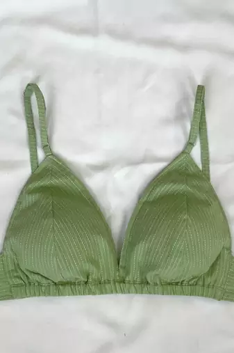 Mint-green-deep-v-neck-cotton-kantha-bra-kj0100