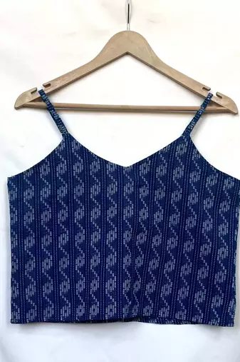 Navy-blue-s-pattern-cotton-kantha-crop-top-kj0103