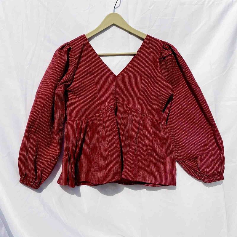 Maroon-katha-deep-neck-full-puff-sleeves-cotton-top-kj0106
