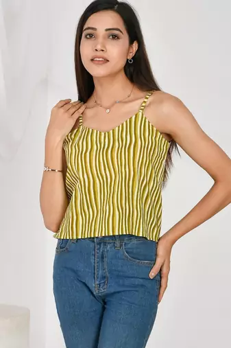 Green-stripe-spaghetti-top-kj0170