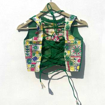 Green-gujrati-embroidery-top-kj0190 2