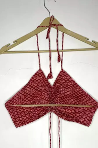 Red-butti-criss-cross-cotton-top-kj0247