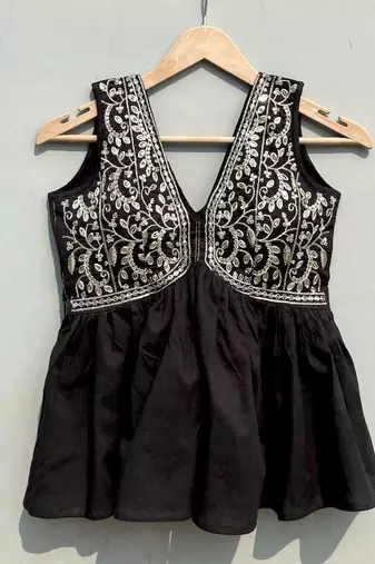 Black-zari-embroidery-depp-neck-cotton-top-kj0425