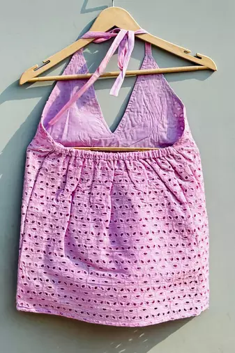 Lavender-chikan-hakoba-halter-neck-cotton-top-kj0482