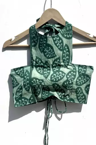 Green-leaf-handblock-criss-cross-cotton-top-kj0516