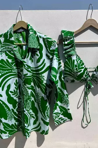 Green-abstract-floral-overall-combo-kj0528
