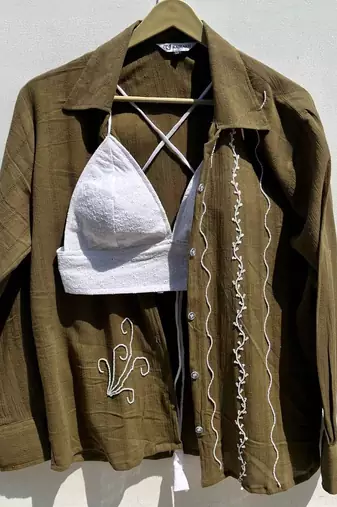 Dusty-green-embroidery-dobby-shirt-white-chikan-bra-combo-kj0534