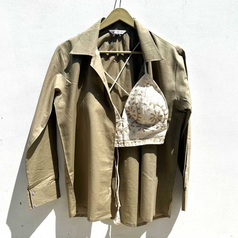 Dusty-cotton-shirt-chikan-hakoba-foil-bra-combo-kj0585