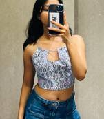 Blue-levander-motif-back-knot-top-kj0641