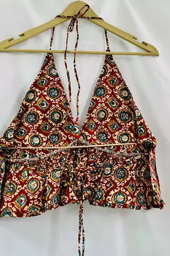 Maroon-batik-halter-neck-back-knot-cotton-top-kj0661