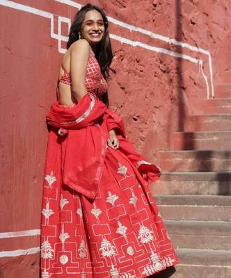 Red-gotta-embroidery-blouse-dupptta-and-lehanga-kj0676 3
