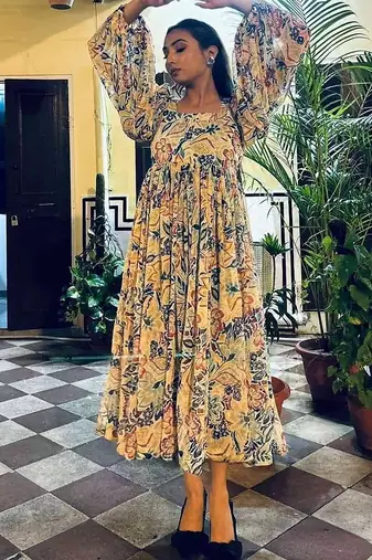 Floral-balloon-dress-at0707