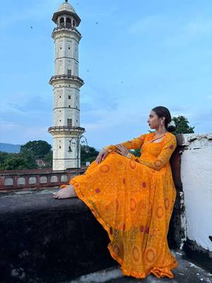 Pilli-bandhani-suit-set-at0709 3