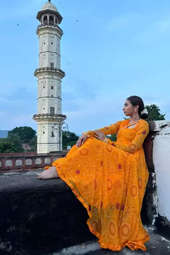 Pilli-bandhani-suit-set-at0709