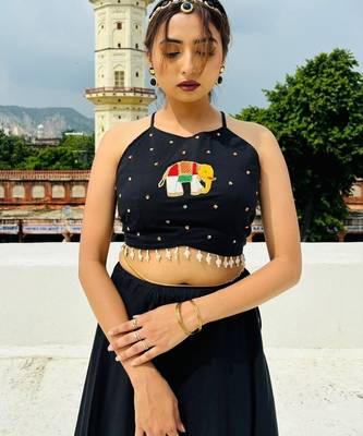 Black-elephant-handwork-criss-cross-top-kj0717 1