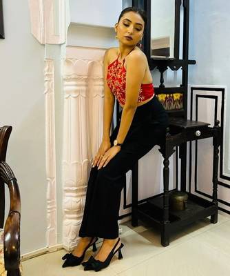 Red-gotta-patti-handwork-criss-cross-top-kj0718 4