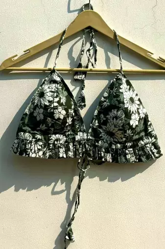 Green-jaal-frill-halter-neck-bralette-kj0786