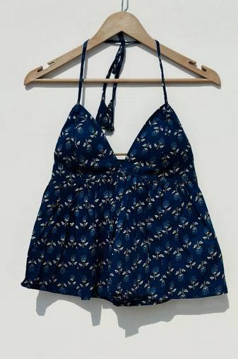 Indigo-blue-floral-tree-removable-pads-top-kj0894-copy