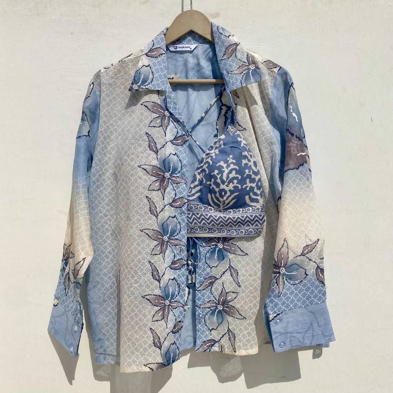 Blue-floral-shirt-and-grey-patch-bra-combo-kj10012