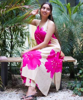 Gulabi-gulnar-two-piece-cotton-halter-neck-set-1800-gheraa10056 1