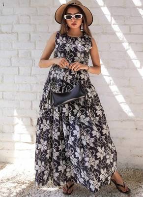 Black-white-floral-maxi-dress-1400-gheraa10058 1