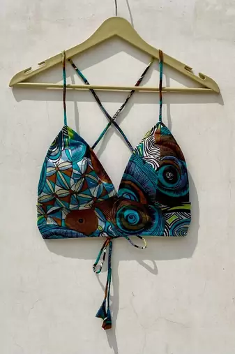 Multi-abstract-removable-pads-bra-kj10074