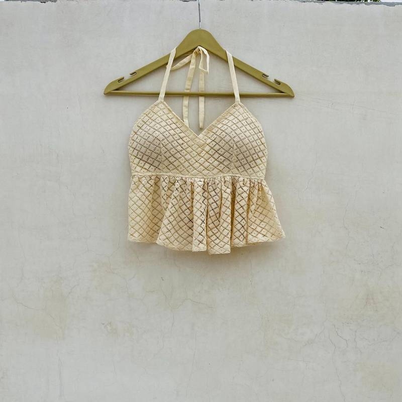 Off-white-hakoba-frill-removable-pads-top-kj10086